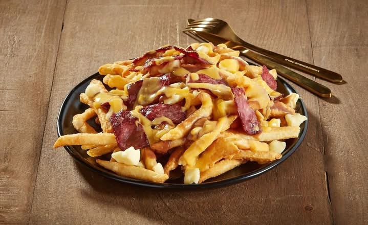 Bacon n Cheese Poutine