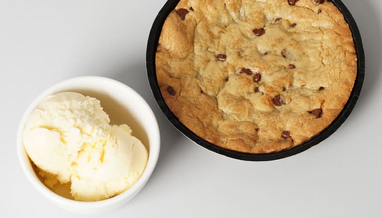 Cookie Pie A La Mode