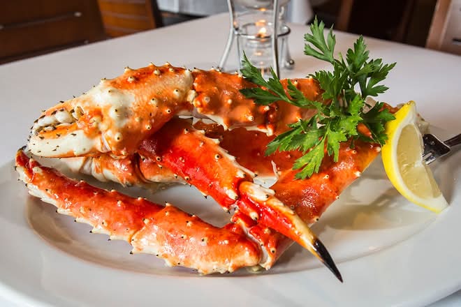 Alaskan King Crab Legs Entree