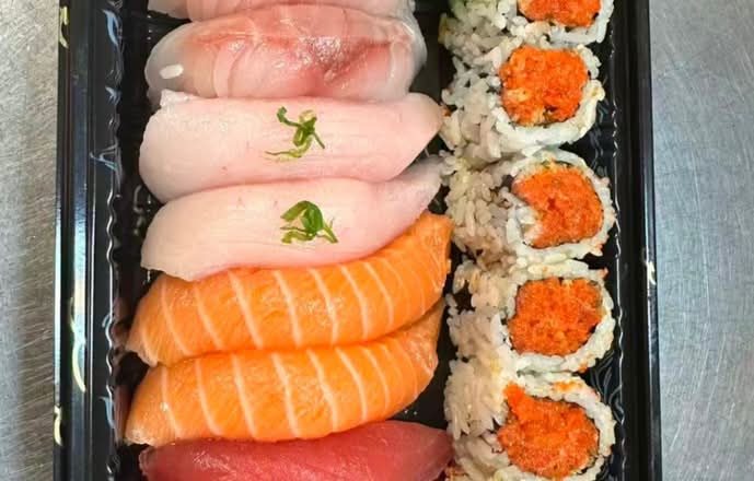 Sushi Deluxe