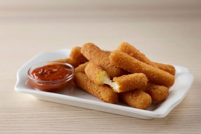 Mozzarella Cheese Sticks (12)