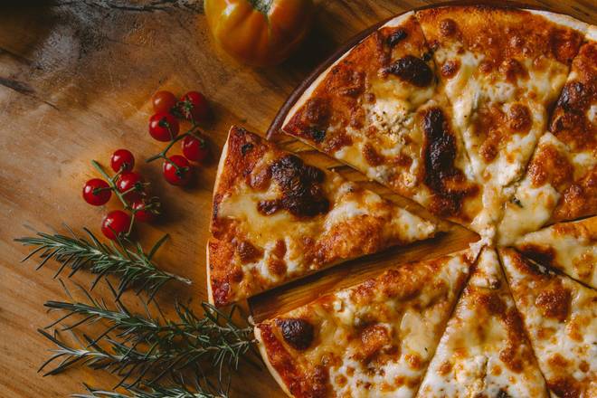 Regular Pizza