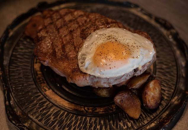 Steak & eggs
