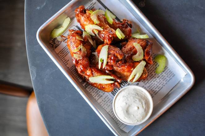 Crispy Chicken Wings*
