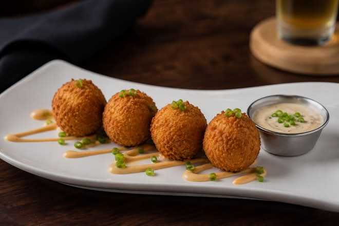 4 Boudin Balls