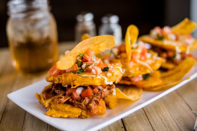 Tostones Rellenos