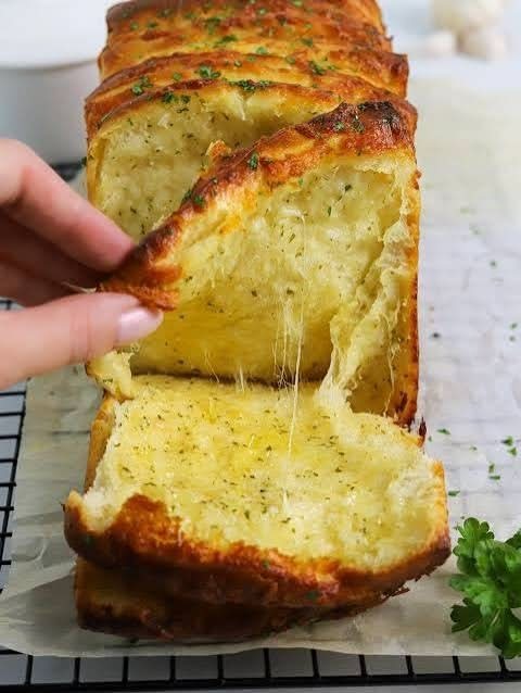 Cheezy Garlic Bread