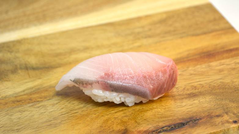 YELLOWTAIL