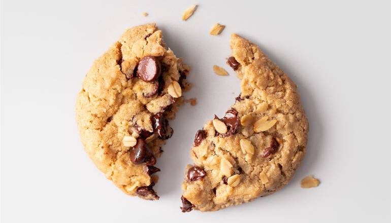Half Dozen — Oatmeal Chocolate Chip