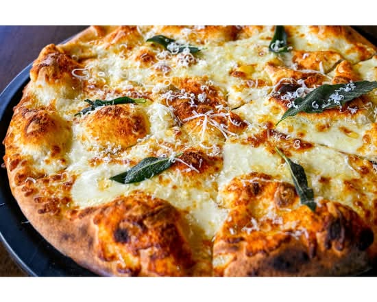 FOUR CHEESE PIZZA