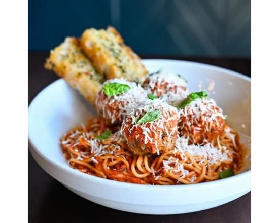 SPAGHETTI & MEATBALLS