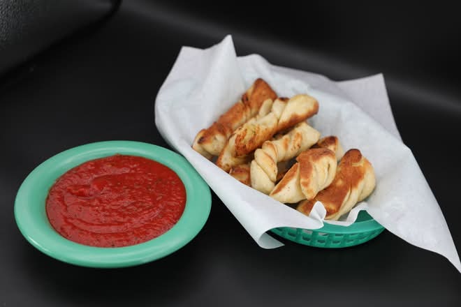 Garlic Butter Bread Sticks