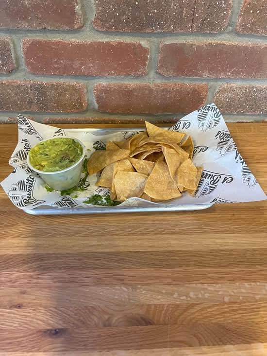 Chips & Guacamole (GF)