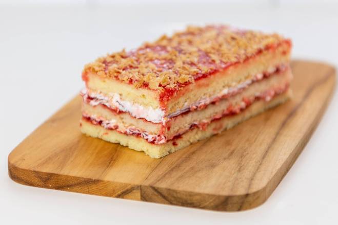 Strawberry Shortcake (Slice)