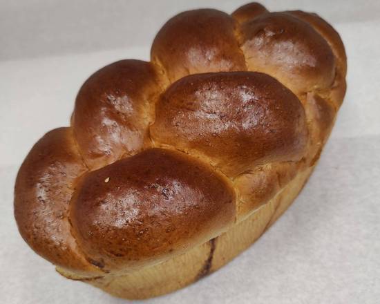 Medium Heimishe Challah