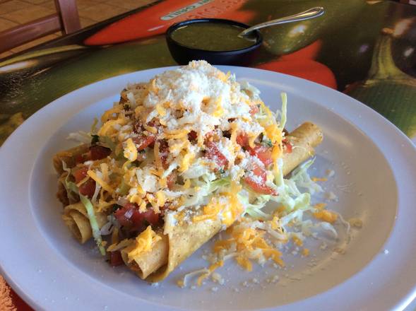 Beef super rolled tacos