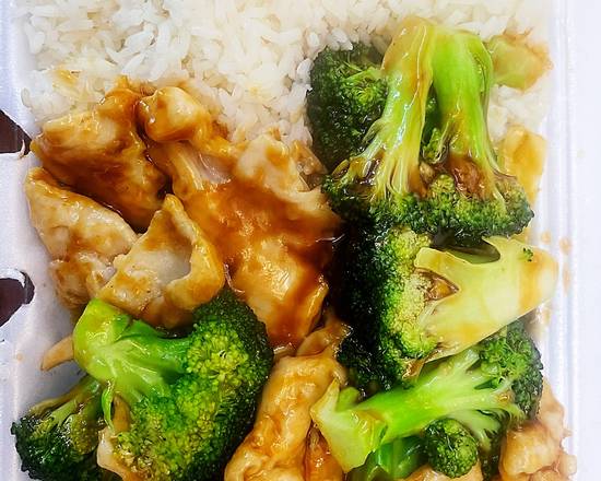 Chicken with Broccoli