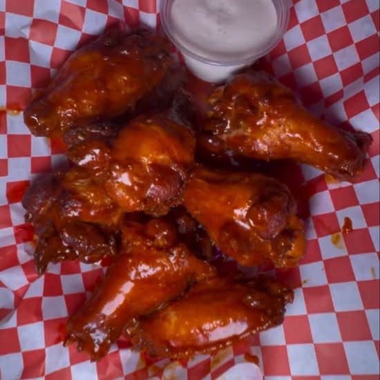 6 Jumbo wings